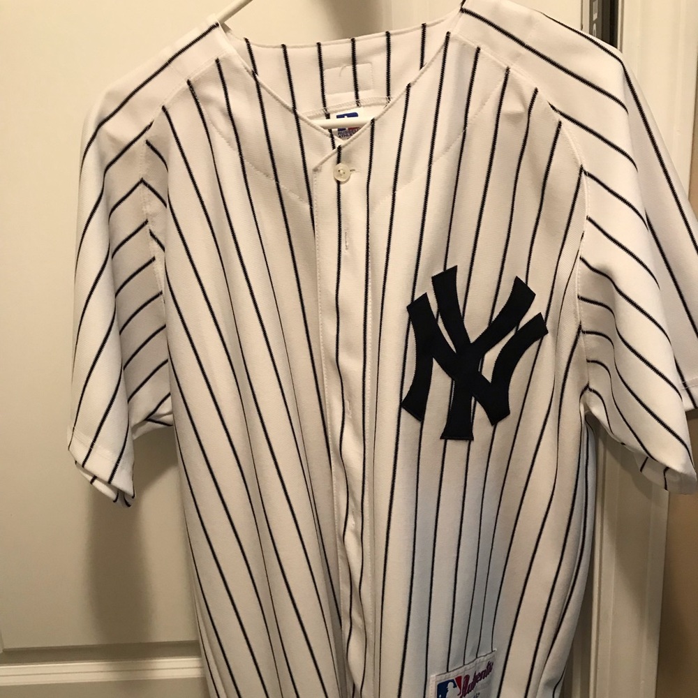 Yankees pinstripe jersey